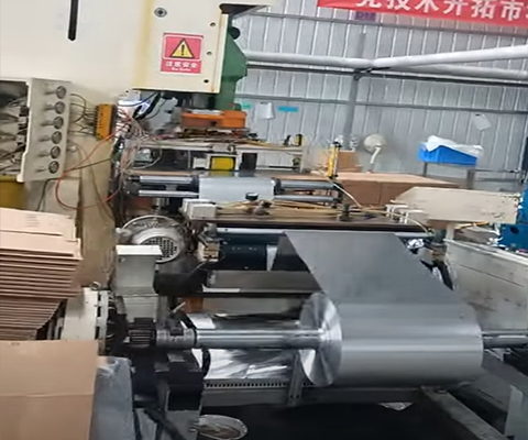 Aluminum foil trays forming equipment